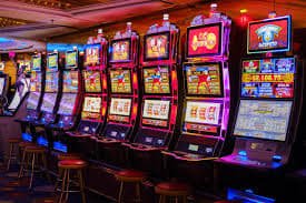 Chơi live casino trên điện thoại Android tại cmd368 Việt Nam